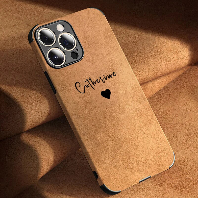 Personalisiertes iPhone-Hülle aus Lammleder in Matt – Luxuriöses Design mit Namensgravur für iPhone 13, 14, 15, 16 (Pro, Max)