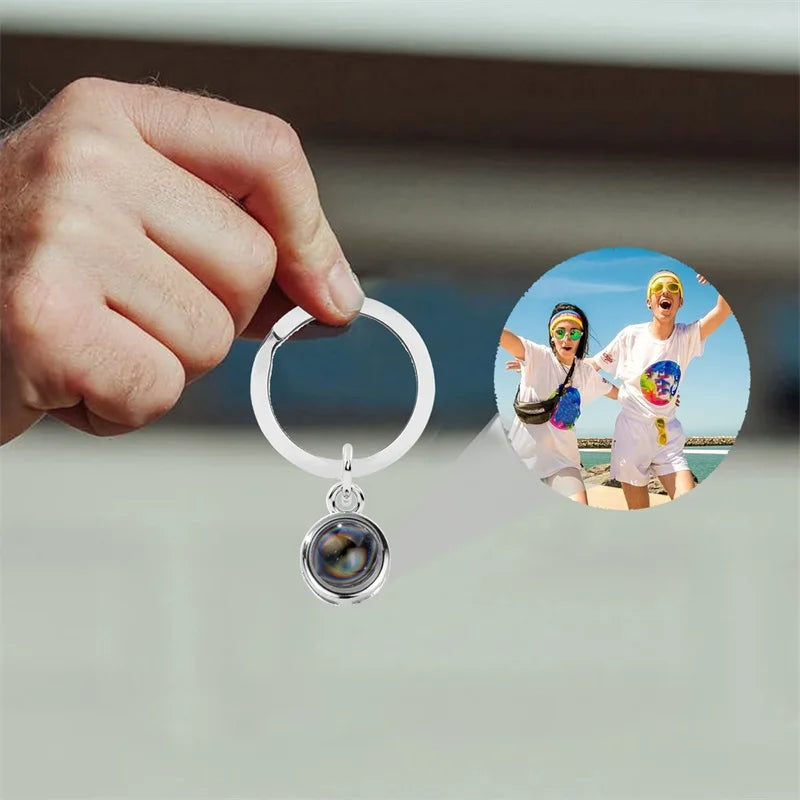 Personalisierter Foto-Projektions-Schlüsselanhänger – Einzigartige Erinnerung für deine Liebsten