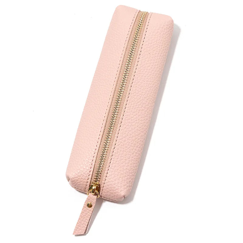 Personalisiertes Leder-Etui für Stifte – Mit Namensgravur – Stilvolles Accessoire für Schule, Büro oder Business