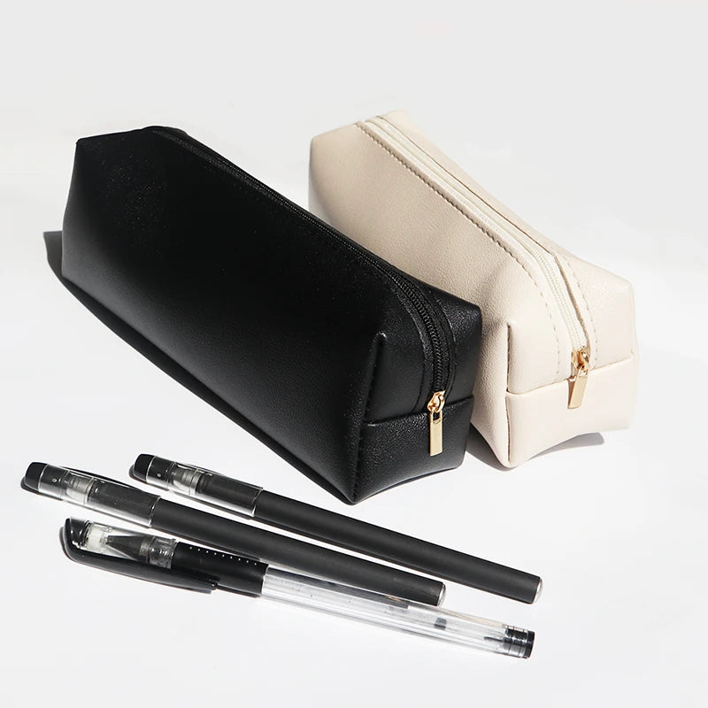 Personalisiertes Stifte-Etui für Büro & Schule – Mit Namensgravur – Stilvolles Accessoire für Stifte oder Make-up-Pinsel