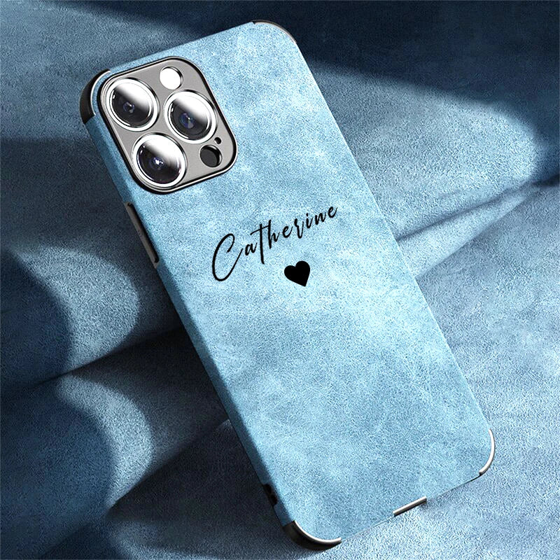 Personalisiertes iPhone-Hülle aus Lammleder in Matt – Luxuriöses Design mit Namensgravur für iPhone 13, 14, 15, 16 (Pro, Max)
