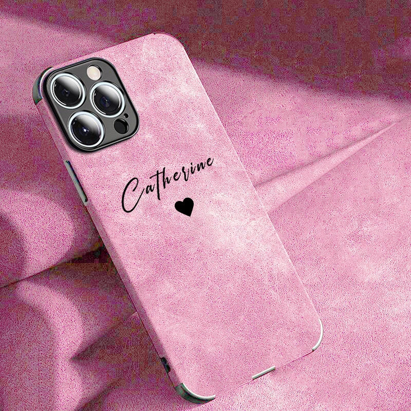 Personalisiertes iPhone-Hülle aus Lammleder in Matt – Luxuriöses Design mit Namensgravur für iPhone 13, 14, 15, 16 (Pro, Max)