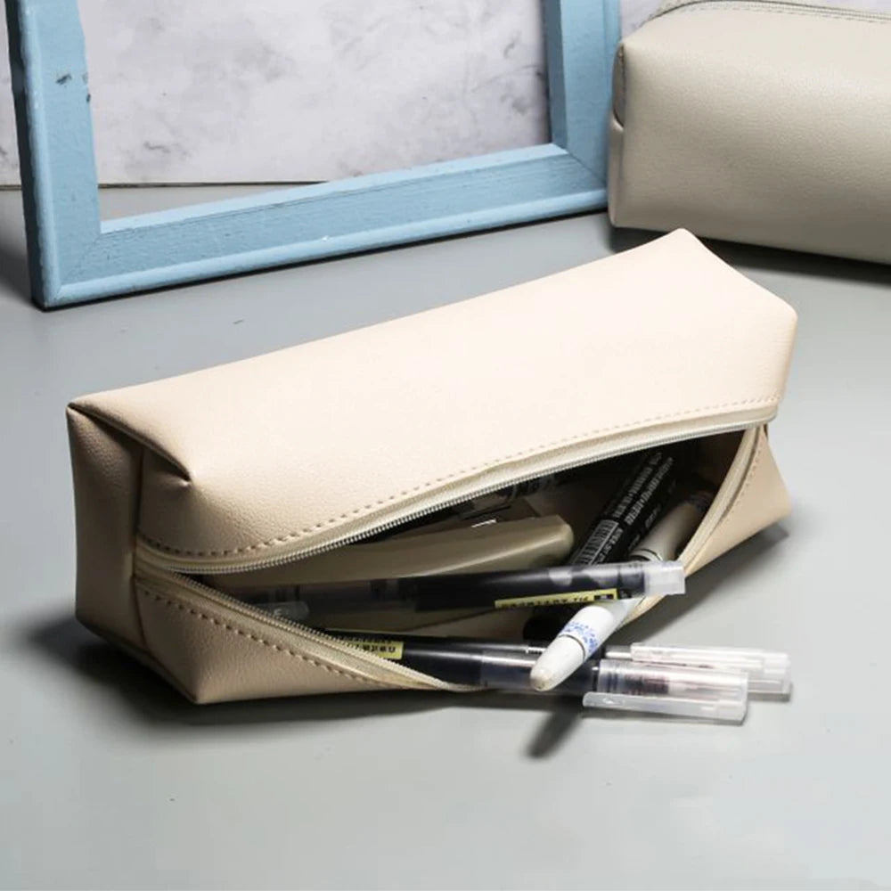 Personalisiertes Stifte-Etui für Büro & Schule – Mit Namensgravur – Stilvolles Accessoire für Stifte oder Make-up-Pinsel