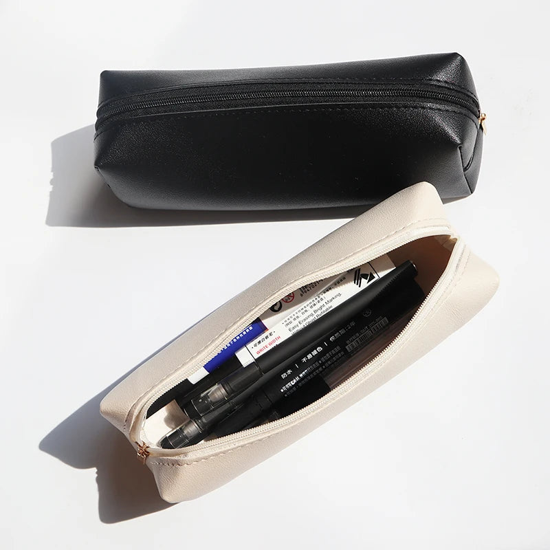 Personalisiertes Stifte-Etui für Büro & Schule – Mit Namensgravur – Stilvolles Accessoire für Stifte oder Make-up-Pinsel