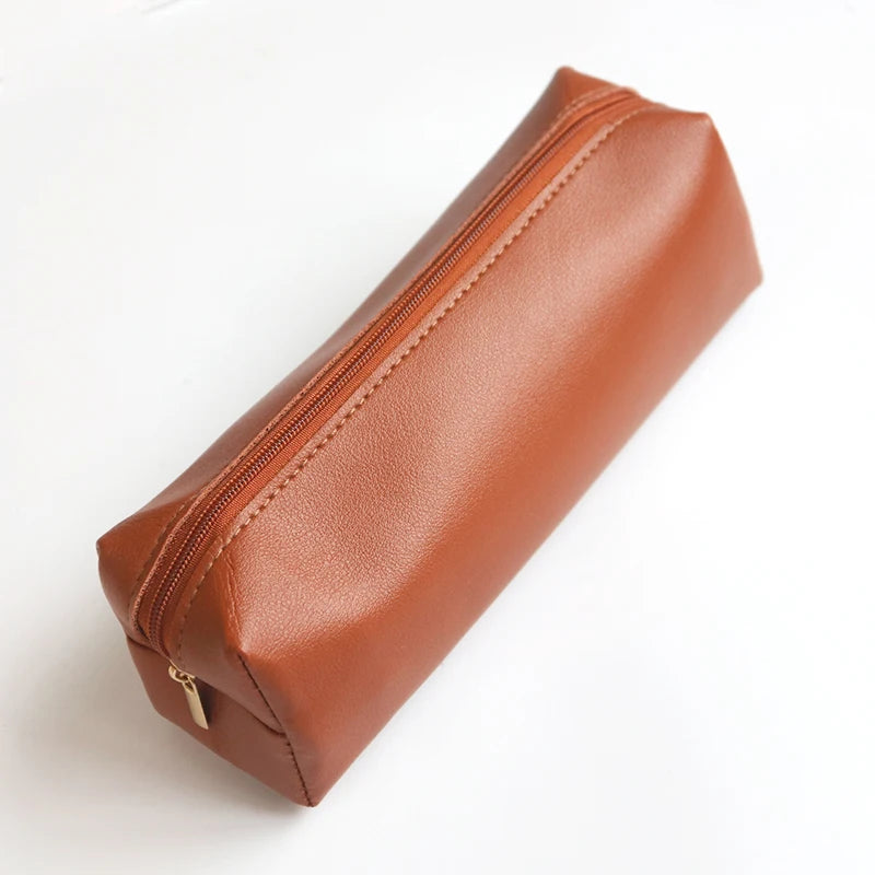 Personalisiertes Stifte-Etui für Büro & Schule – Mit Namensgravur – Stilvolles Accessoire für Stifte oder Make-up-Pinsel