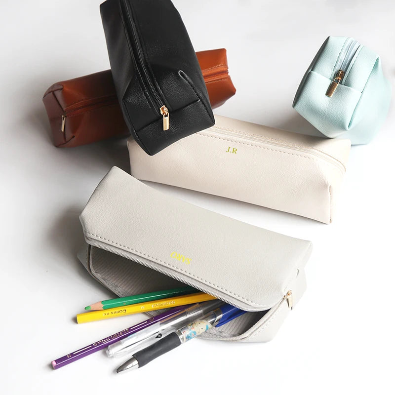 Personalisiertes Stifte-Etui für Büro & Schule – Mit Namensgravur – Stilvolles Accessoire für Stifte oder Make-up-Pinsel