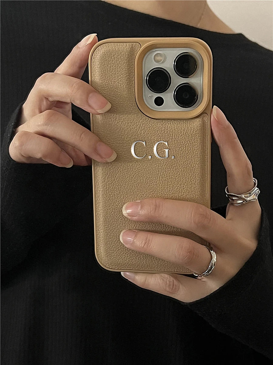Personalisiertes iPhone-Hülle aus Leder mit Monogramm – für iPhone 13, 14, 15, 16 (Pro, Max, Plus)