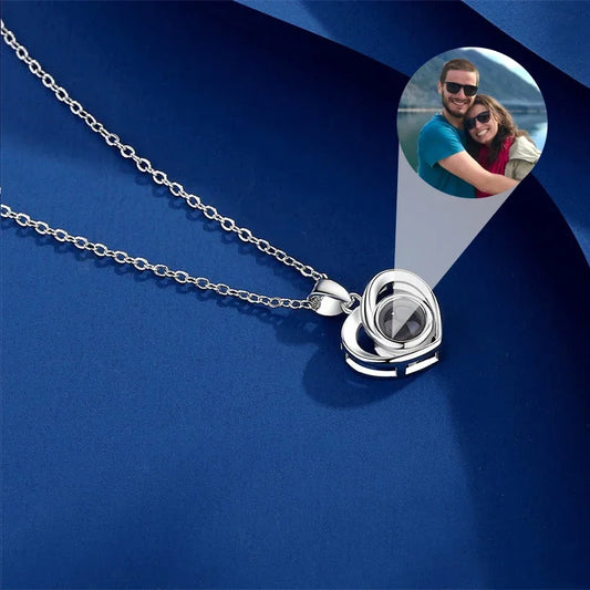 Personalisiertes Projektions-Anhänger mit Foto – viele Design - Individuelles Geschenk für Frauen & Mädchen