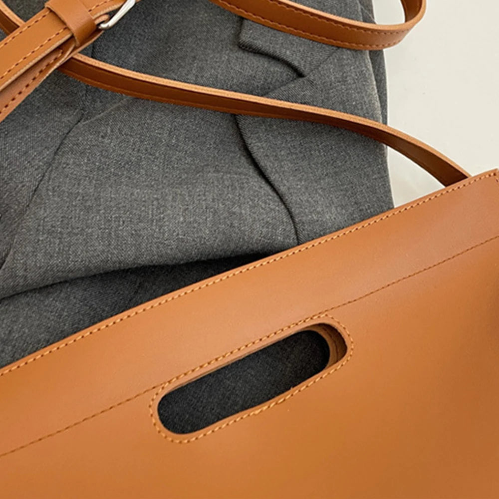 Luxuriöse Laptop-Tasche für Frauen – Personalisiert mit Namensgravur – mit viel Stauraum
