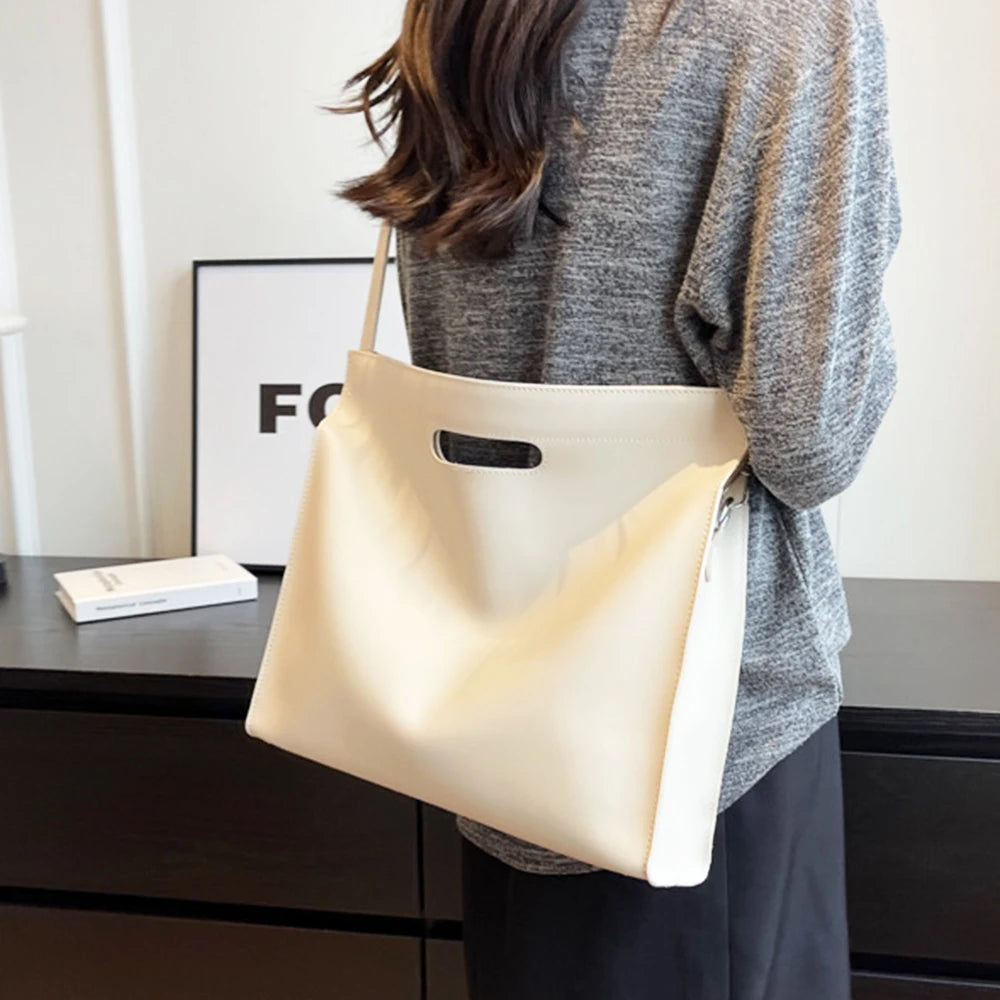 Luxuriöse Laptop-Tasche für Frauen – Personalisiert mit Namensgravur – mit viel Stauraum