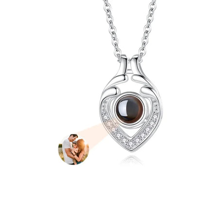 Personalisiertes Projektions-Anhänger mit Foto – viele Design - Individuelles Geschenk für Frauen & Mädchen