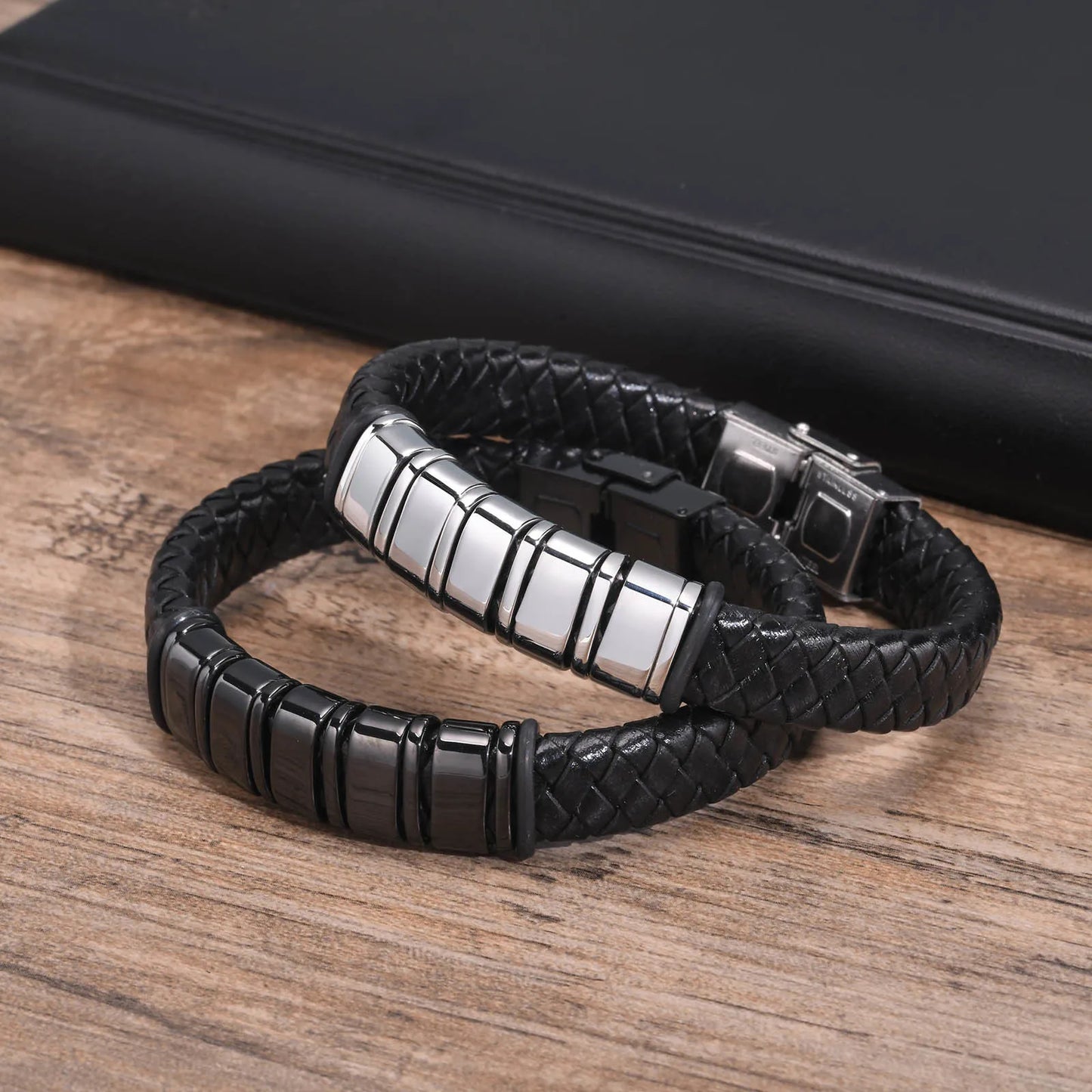 Personalisierte Leder-Seilketten-Armband für Männer, individuell mit 2–6 Namen