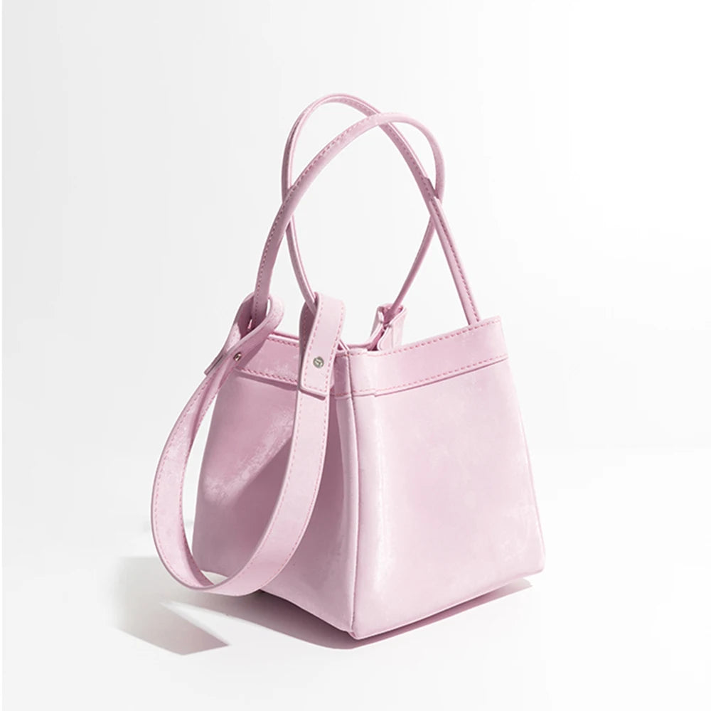 Luxuriöse Damen Bucket Handtasche aus Seide & Wildleder mit Schultergurt – Personalisierbar mit Namen
