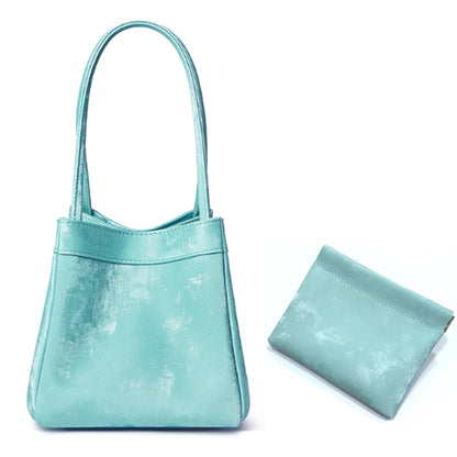 Luxuriöse Damen Bucket Handtasche aus Seide & Wildleder mit Schultergurt – Personalisierbar mit Namen