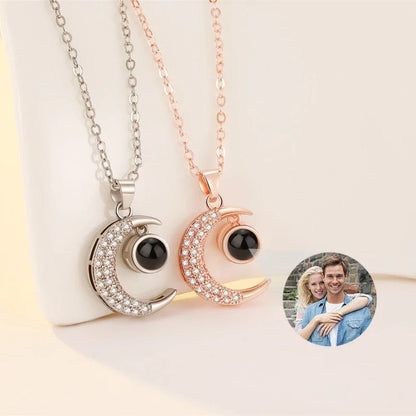 Personalisiertes Foto-Halskette mit Halbmond-Design – Individuelles Geschenk für Frauen