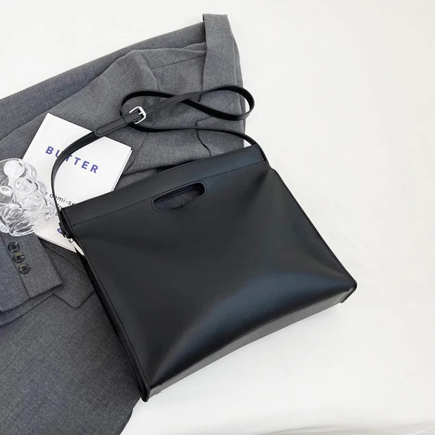 Luxuriöse Laptop-Tasche für Frauen – Personalisiert mit Namensgravur – mit viel Stauraum