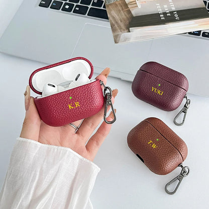 Airpod Pro 4 Etui aus PU-Leder – Mit Namens- oder Initialengravur – Stilvoll und kreativ