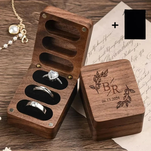 Personalisierte Walnussholz-Ringbox mit 3 Fächern