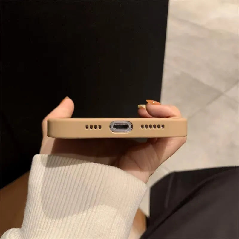 Personalisiertes iPhone-Hülle mit Namensgravur – Leder-Design für iPhone